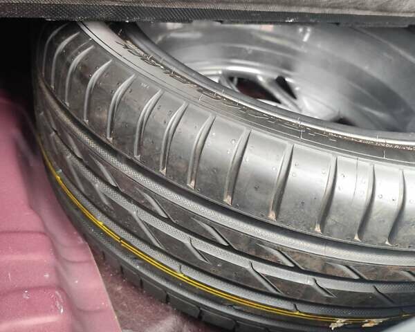 Красный Хендай Туксон, объемом двигателя 2.02 л и пробегом 110 тыс. км за 19800 $, фото 20 на Automoto.ua