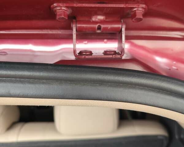 Красный Хендай Туксон, объемом двигателя 2.02 л и пробегом 110 тыс. км за 19800 $, фото 15 на Automoto.ua