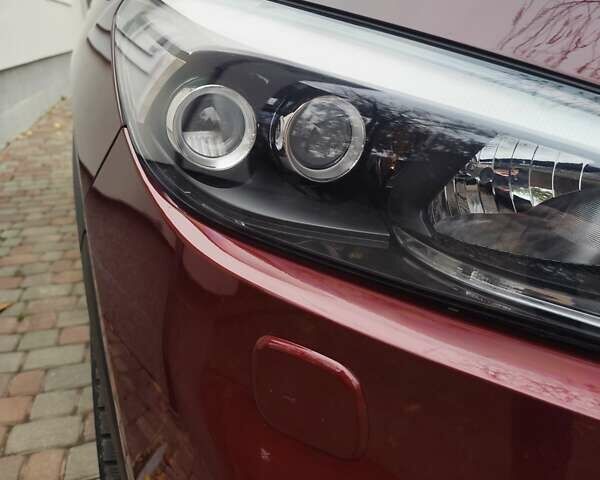 Красный Хендай Туксон, объемом двигателя 2.02 л и пробегом 110 тыс. км за 19800 $, фото 36 на Automoto.ua