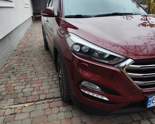 Красный Хендай Туксон, объемом двигателя 2.02 л и пробегом 110 тыс. км за 19800 $, фото 35 на Automoto.ua