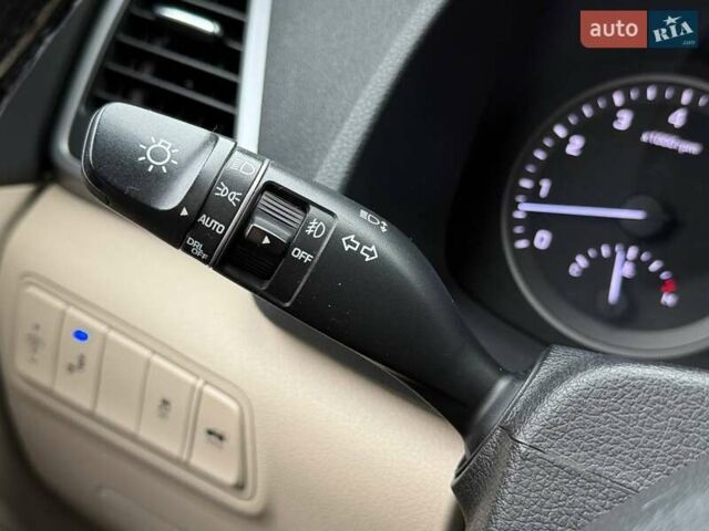 Червоний Хендай Туксон, об'ємом двигуна 1.59 л та пробігом 117 тис. км за 15890 $, фото 20 на Automoto.ua