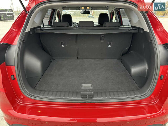 Красный Хендай Туксон, объемом двигателя 2 л и пробегом 91 тыс. км за 18800 $, фото 25 на Automoto.ua