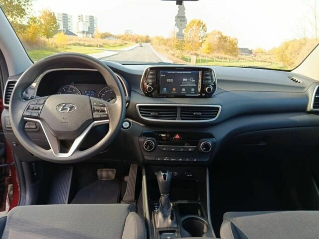 Червоний Хендай Туксон, об'ємом двигуна 2 л та пробігом 74 тис. км за 9600 $, фото 11 на Automoto.ua