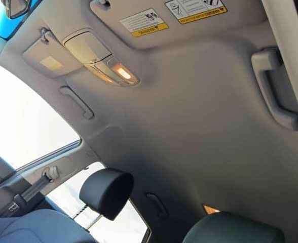 Красный Хендай Туксон, объемом двигателя 2 л и пробегом 131 тыс. км за 10450 $, фото 15 на Automoto.ua