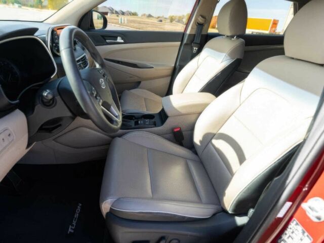 Красный Хендай Туксон, объемом двигателя 2 л и пробегом 45 тыс. км за 14000 $, фото 15 на Automoto.ua