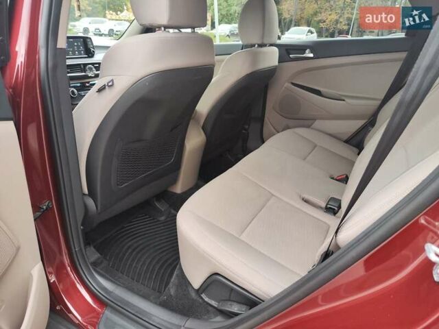 Червоний Хендай Туксон, об'ємом двигуна 0 л та пробігом 11 тис. км за 22900 $, фото 11 на Automoto.ua