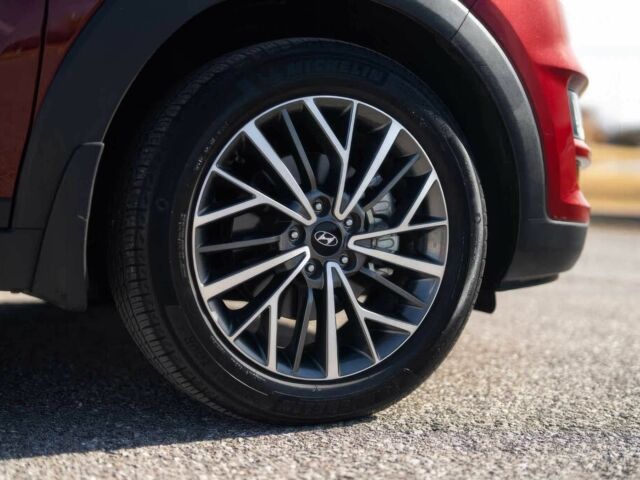 Красный Хендай Туксон, объемом двигателя 2 л и пробегом 45 тыс. км за 14000 $, фото 22 на Automoto.ua