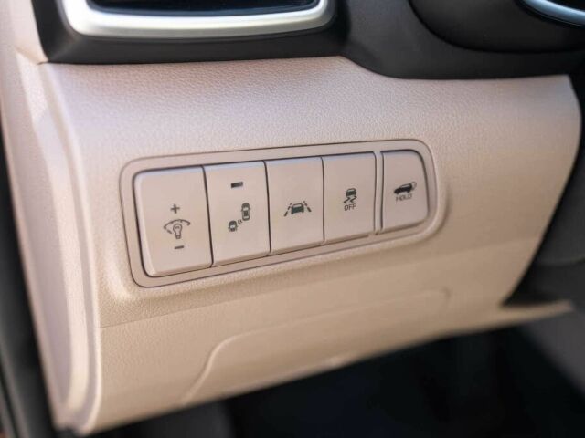 Красный Хендай Туксон, объемом двигателя 2 л и пробегом 45 тыс. км за 14000 $, фото 14 на Automoto.ua