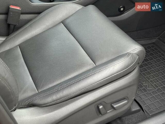 Красный Хендай Туксон, объемом двигателя 2 л и пробегом 64 тыс. км за 30500 $, фото 29 на Automoto.ua