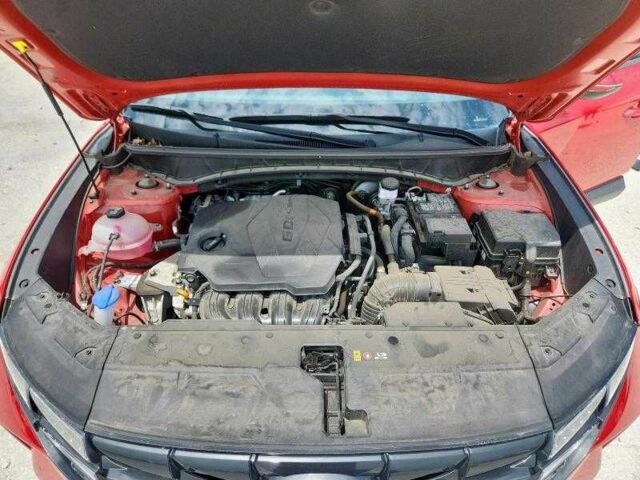 Червоний Хендай Туксон, об'ємом двигуна 2.5 л та пробігом 12 тис. км за 7800 $, фото 11 на Automoto.ua