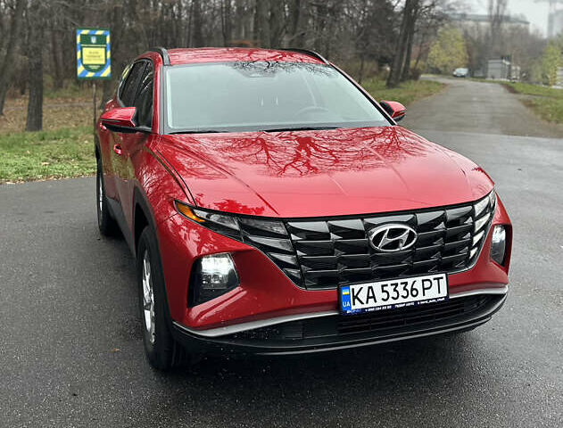 Червоний Хендай Туксон, об'ємом двигуна 2.5 л та пробігом 23 тис. км за 23700 $, фото 1 на Automoto.ua