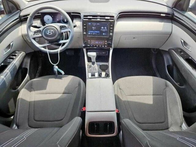 Червоний Хендай Туксон, об'ємом двигуна 2.5 л та пробігом 12 тис. км за 7800 $, фото 7 на Automoto.ua