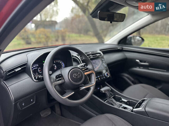 Червоний Хендай Туксон, об'ємом двигуна 2.5 л та пробігом 23 тис. км за 23700 $, фото 14 на Automoto.ua