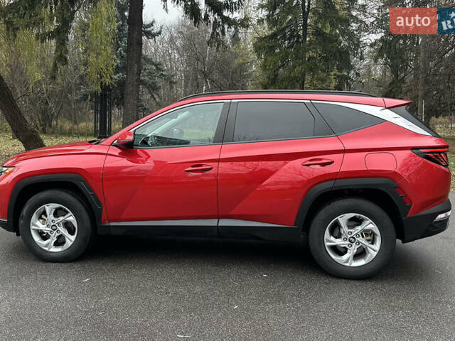 Червоний Хендай Туксон, об'ємом двигуна 2.5 л та пробігом 23 тис. км за 23700 $, фото 6 на Automoto.ua