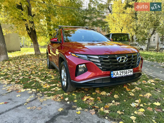 Красный Хендай Туксон, объемом двигателя 2.5 л и пробегом 48 тыс. км за 24800 $, фото 8 на Automoto.ua