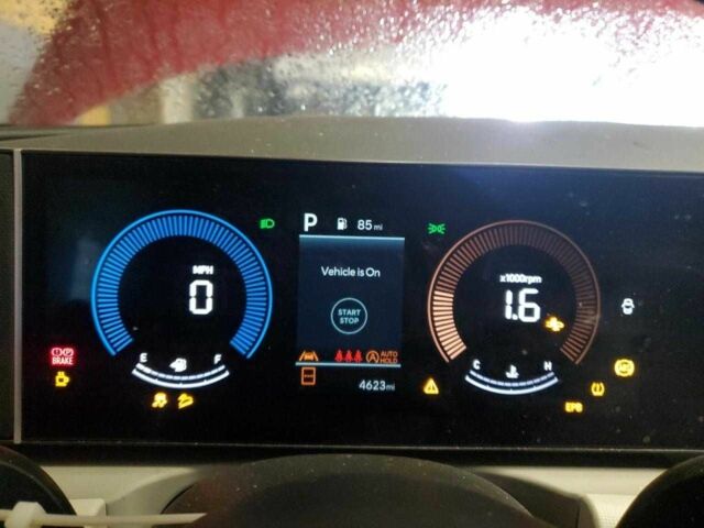 Красный Хендай Туксон, объемом двигателя 2.5 л и пробегом 8 тыс. км за 32500 $, фото 5 на Automoto.ua