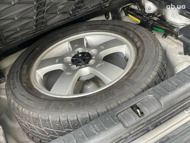 Хендай Туксон 2006 в Киеве на Automoto.ua Хендай Туксон, объемом двигателя 2 л и пробегом 239 тыс. км за 7690 $, фото 17 на Automoto.ua