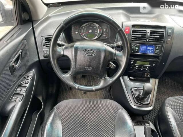 Хендай Туксон 2006 в Киеве на Automoto.ua Хендай Туксон, объемом двигателя 2 л и пробегом 239 тыс. км за 7690 $, фото 25 на Automoto.ua