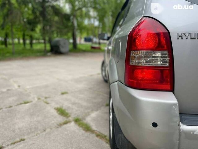 Хендай Туксон 2006 в Киеве на Automoto.ua Хендай Туксон, объемом двигателя 2 л и пробегом 239 тыс. км за 7690 $, фото 11 на Automoto.ua