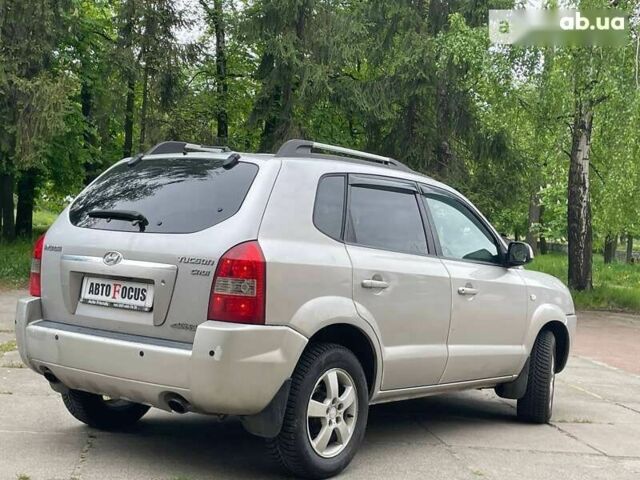 Хендай Туксон 2006 в Киеве на Automoto.ua Хендай Туксон, объемом двигателя 2 л и пробегом 239 тыс. км за 7690 $, фото 3 на Automoto.ua