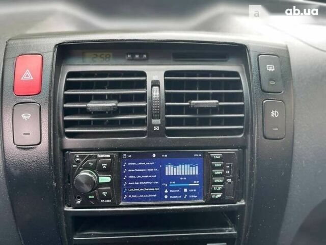 Хендай Туксон 2006 в Киеве на Automoto.ua Хендай Туксон, объемом двигателя 2 л и пробегом 239 тыс. км за 7690 $, фото 28 на Automoto.ua