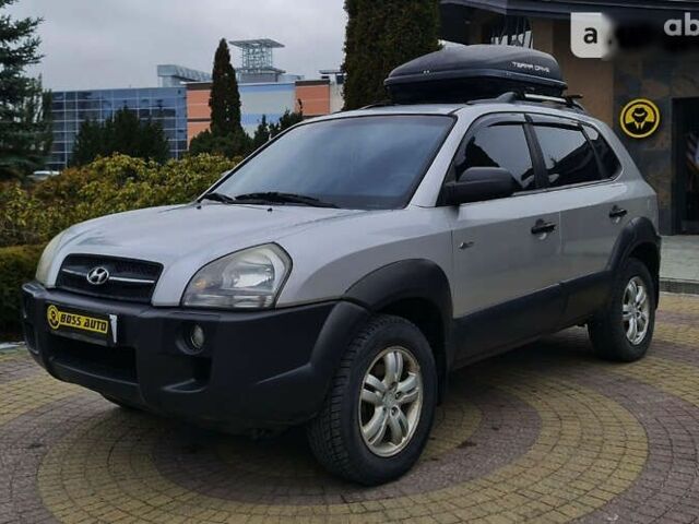 Хендай Туксон 2007 в Львове на Automoto.ua Хендай Туксон, объемом двигателя 2 л и пробегом 121 тыс. км за 9999 $, фото 5 на Automoto.ua