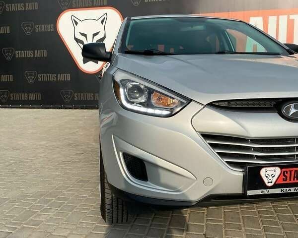 Хендай Туксон, объемом двигателя 2.4 л и пробегом 216 тыс. км за 13500 $, фото 3 на Automoto.ua