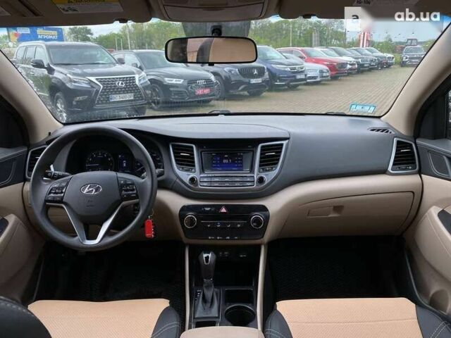 Хендай Туксон 2016 в Львове на Automoto.ua Хендай Туксон, объемом двигателя 2 л и пробегом 101 тыс. км за 16950 $, фото 9 на Automoto.ua