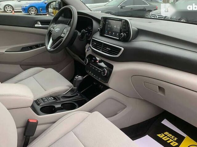 Хендай Туксон 2019 в Мукачеве на Automoto.ua Хендай Туксон, объемом двигателя 2 л и пробегом 29 тыс. км за 19800 $, фото 16 на Automoto.ua