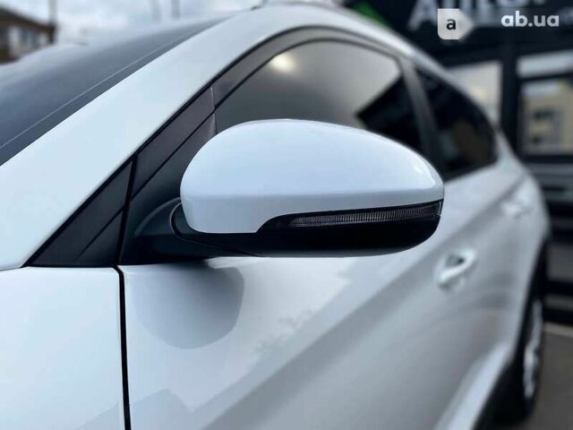 Хендай Туксон, объемом двигателя 1.6 л и пробегом 104 тыс. км за 24900 $, фото 6 на Automoto.ua