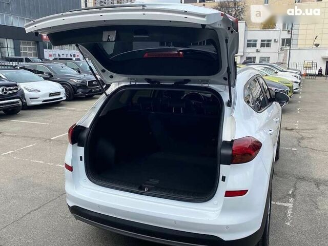 Хендай Туксон, объемом двигателя 1.6 л и пробегом 104 тыс. км за 24900 $, фото 19 на Automoto.ua