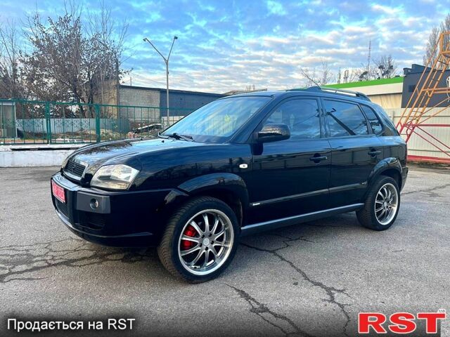 Хендай Туксон, об'ємом двигуна 2 л та пробігом 173 тис. км за 8000 $, фото 2 на Automoto.ua