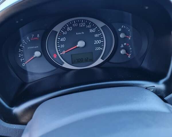 Хендай Туксон, об'ємом двигуна 2 л та пробігом 171 тис. км за 7700 $, фото 17 на Automoto.ua