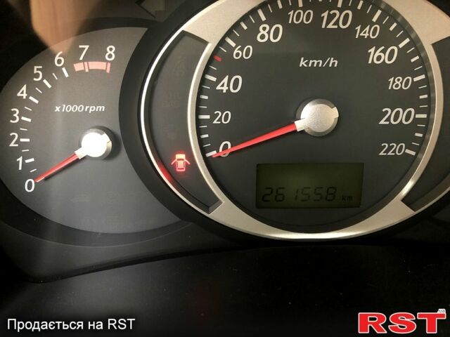 Хендай Туксон, об'ємом двигуна 2 л та пробігом 261 тис. км за 8000 $, фото 12 на Automoto.ua