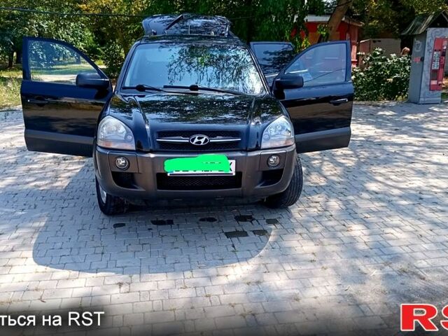 Хендай Туксон, об'ємом двигуна 2 л та пробігом 250 тис. км за 8200 $, фото 1 на Automoto.ua