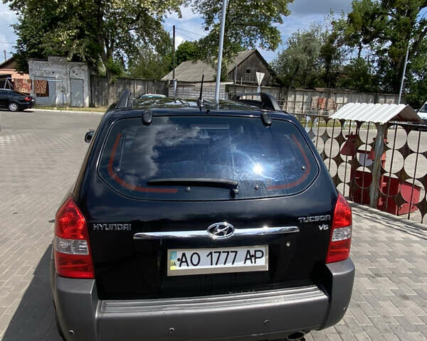 Хендай Туксон, об'ємом двигуна 2.66 л та пробігом 113 тис. км за 6800 $, фото 4 на Automoto.ua