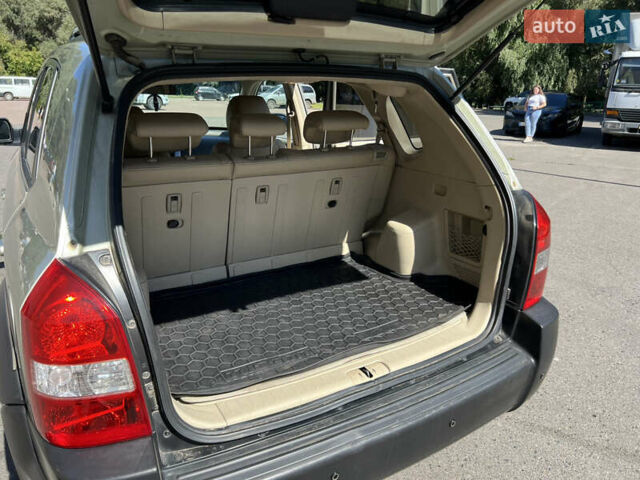 Хендай Туксон, об'ємом двигуна 2 л та пробігом 225 тис. км за 7500 $, фото 8 на Automoto.ua