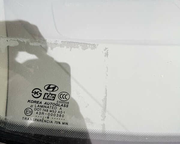 Хендай Туксон, объемом двигателя 2 л и пробегом 248 тыс. км за 7300 $, фото 19 на Automoto.ua