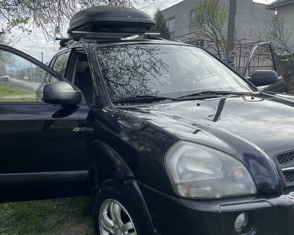 Хендай Туксон, об'ємом двигуна 2 л та пробігом 289 тис. км за 8100 $, фото 32 на Automoto.ua