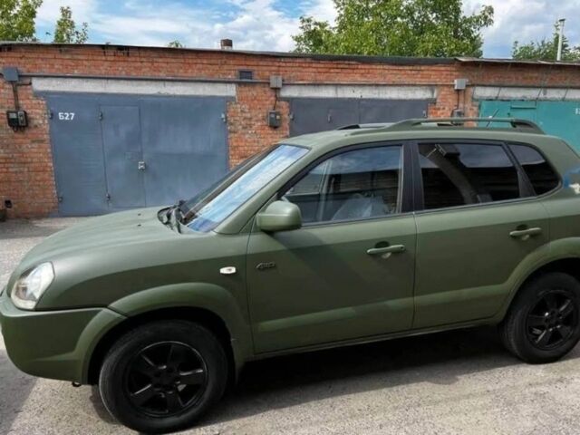 Хендай Туксон, об'ємом двигуна 2 л та пробігом 252 тис. км за 2500 $, фото 1 на Automoto.ua