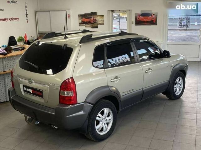 Хендай Туксон, объемом двигателя 2 л и пробегом 280 тыс. км за 7490 $, фото 8 на Automoto.ua