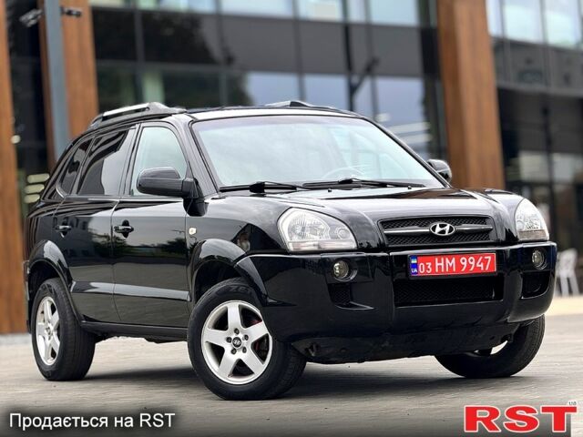 Хендай Туксон, объемом двигателя 2 л и пробегом 235 тыс. км за 7450 $, фото 3 на Automoto.ua