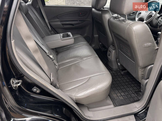 Хендай Туксон 2006 в Вознесенске на Automoto.ua Хендай Туксон, объемом двигателя 1.98 л и пробегом 228 тыс. км за 7700 $, фото 15 на Automoto.ua