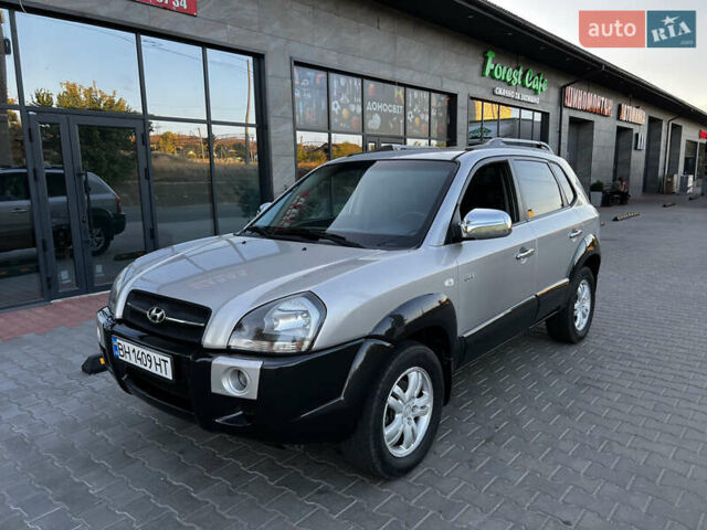 Хендай Туксон, объемом двигателя 2 л и пробегом 360 тыс. км за 6900 $, фото 2 на Automoto.ua
