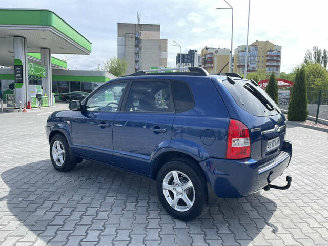 Хендай Туксон, объемом двигателя 2 л и пробегом 212 тыс. км за 8150 $, фото 4 на Automoto.ua