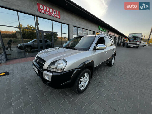 Хендай Туксон, объемом двигателя 2 л и пробегом 360 тыс. км за 6900 $, фото 34 на Automoto.ua