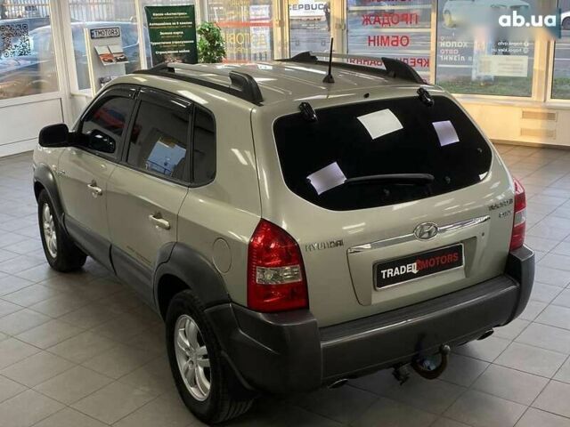 Хендай Туксон, объемом двигателя 2 л и пробегом 280 тыс. км за 7490 $, фото 13 на Automoto.ua