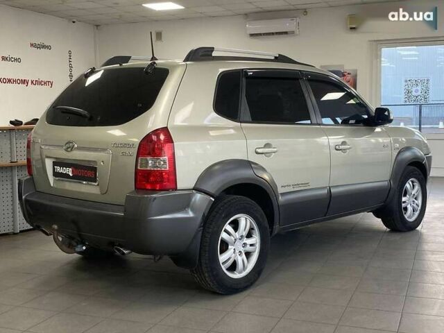 Хендай Туксон, объемом двигателя 2 л и пробегом 280 тыс. км за 7490 $, фото 7 на Automoto.ua