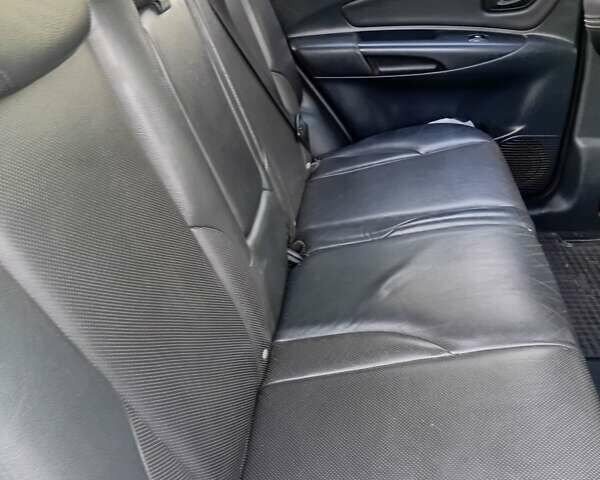 Хендай Туксон, объемом двигателя 2 л и пробегом 199 тыс. км за 8000 $, фото 5 на Automoto.ua