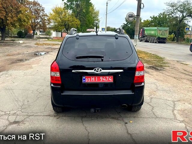 Хендай Туксон, об'ємом двигуна 2 л та пробігом 216 тис. км за 7800 $, фото 4 на Automoto.ua